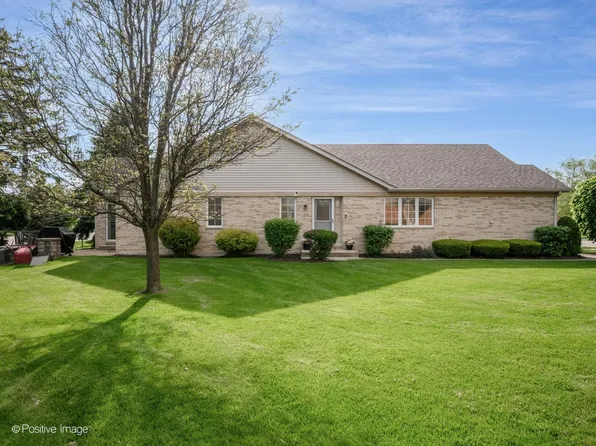 13 Iliad Dr, Tinley Park, IL 60477