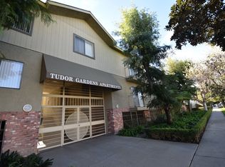 15128-44 Burbank Blvd, Van Nuys, CA 91411