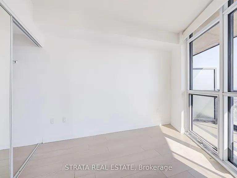 30 Gibbs Rd #2207 — Photo 17