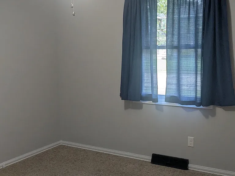 106 Arbour Ct — Photo 12