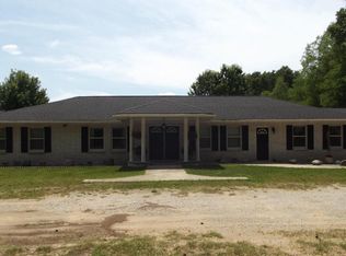 595 W Arthur Rd, Rothbury, MI 49452