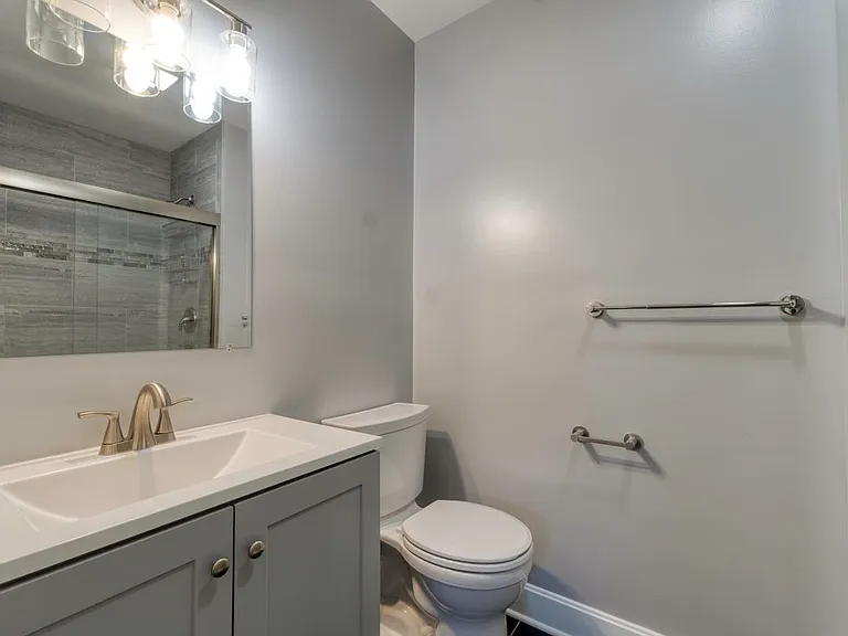 8241 Riley St — Photo 17
