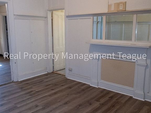 2nd image of 20 George St #22-C