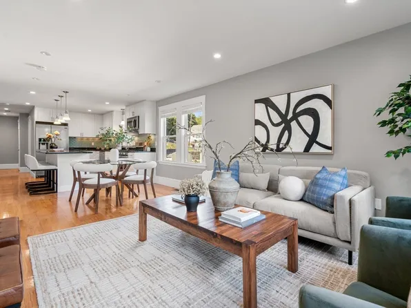 44 Beryl St Unit 1, Roslindale, MA 02131