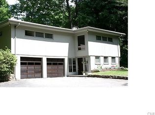 6 Silver Spring Rd, Ridgefield, CT 06877