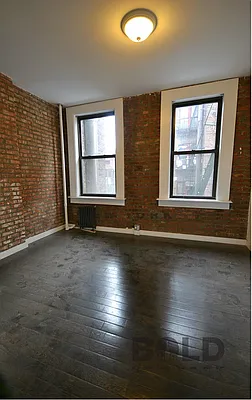 Rented by Bold New York | media 17