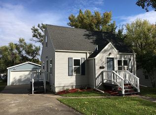 324 W Cedar Ave, Fergus Falls, MN 56537