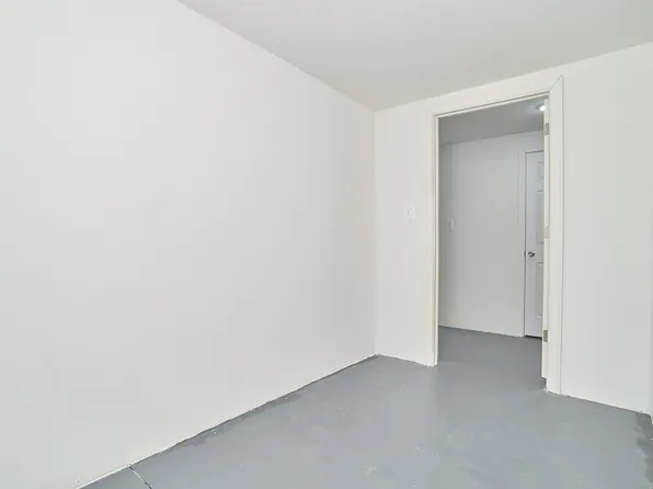 1069 Grant Avenue image 41 of 56