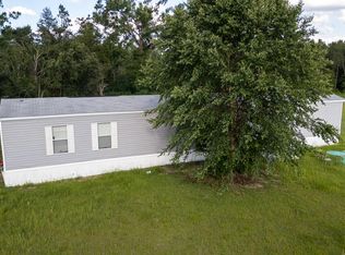 1 Penny Morris Rd, Baxley, GA 31513