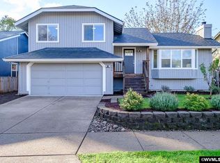 4439 Holly St, Springfield, OR 97478