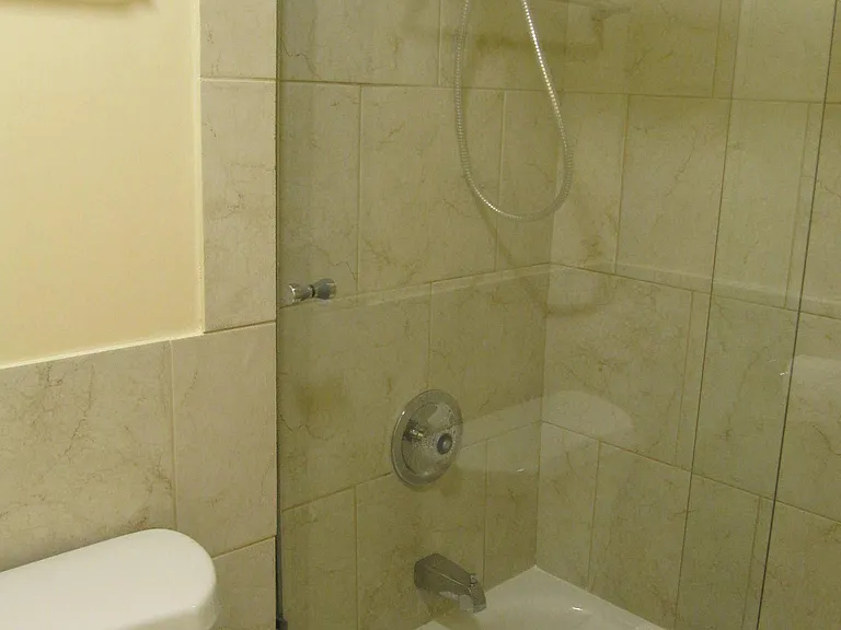 1920 Ala Moana Blvd #1006 — Photo 29