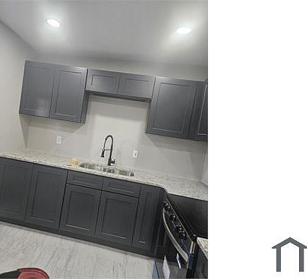 4th image of 1218 W 19th St