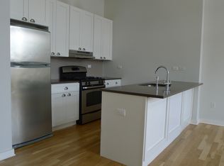 7113 60th Ln APT 310, Ridgewood, NY 11385