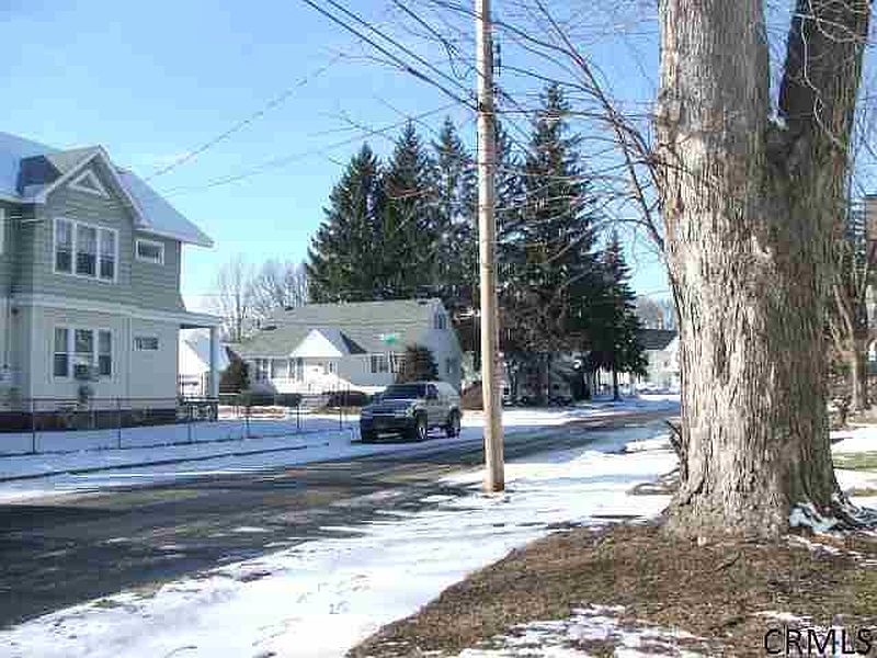 2nd image of 1315-1317 VAN CORTLANT Street