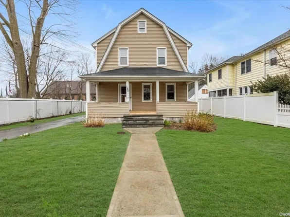 120 Broadway, Greenlawn, NY 11740