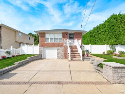 3663 Roanoke Street, Seaford, NY, 11783