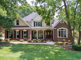 6326 Fox Chase Dr, Davidson, NC 28036