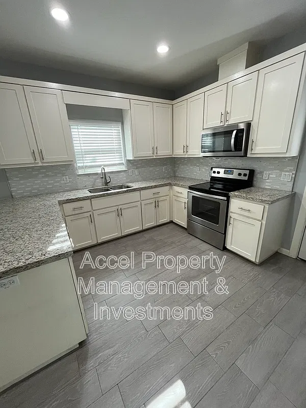 2 bed, 2.0 bath, 1020 sqft, $950 — Photo 4