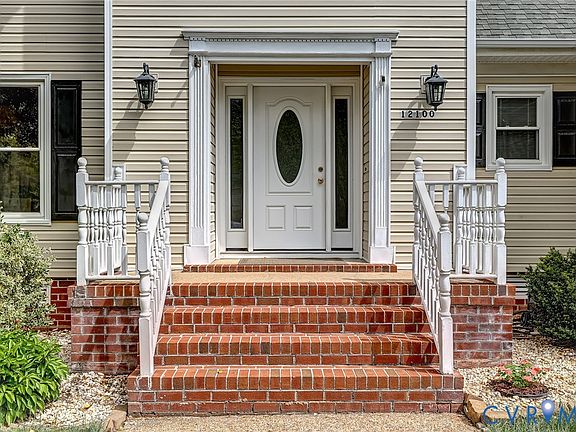 4th image of 12100 McIntyre Ct