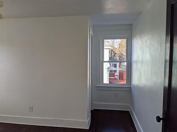 4th image of 16 Mozart St