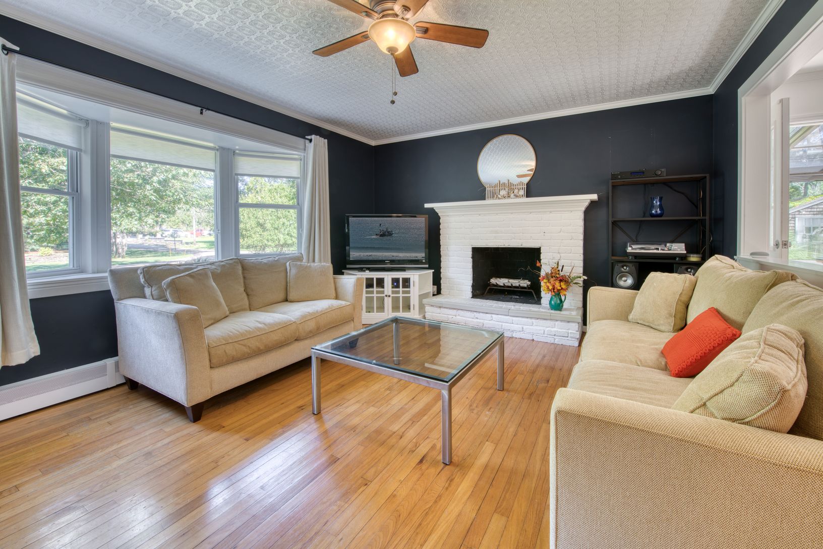 Living Room with Fireplace
