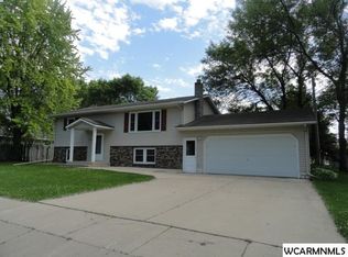 1504 Trott Ave SE, Willmar, MN 56201