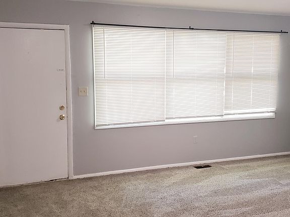 3rd image of 3615 Ontario St