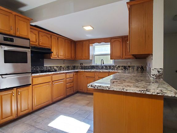 4th image of 1833 El Sereno Ave