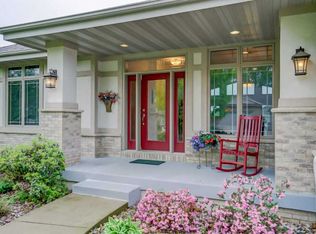 2020 Foggy Mountain Pass, Waunakee, WI 53597