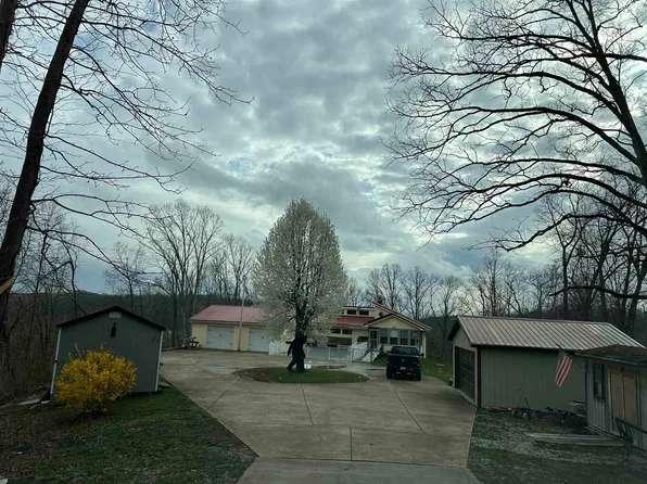 9330 Ponderosa Rdg, Ashland, KY 41102