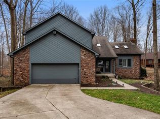 8833 Swiftsail Cir, Indianapolis, IN