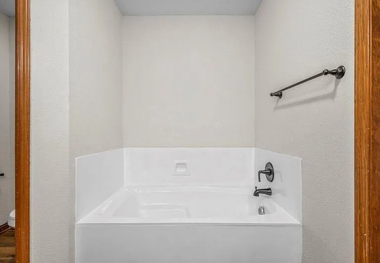 2145 S Todd Ave — Photo 27