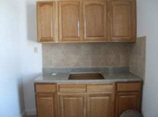 2530 44th St APT 4, Astoria, NY 11103
