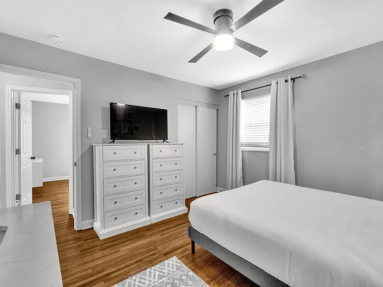 4321 Hancock Ter — Photo 13