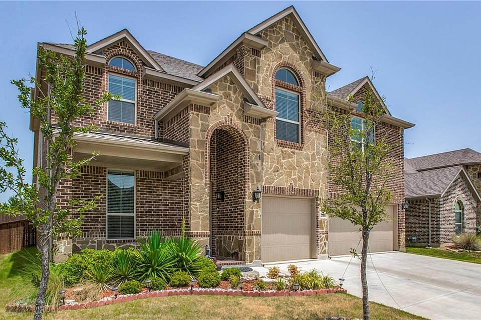 1st image of 201 Derby Ln