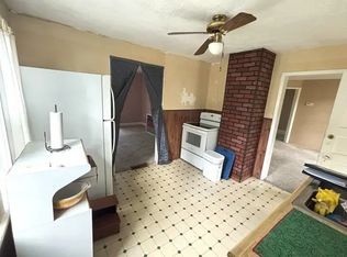 155 Columbus St #UP, Bedford, OH 44146
