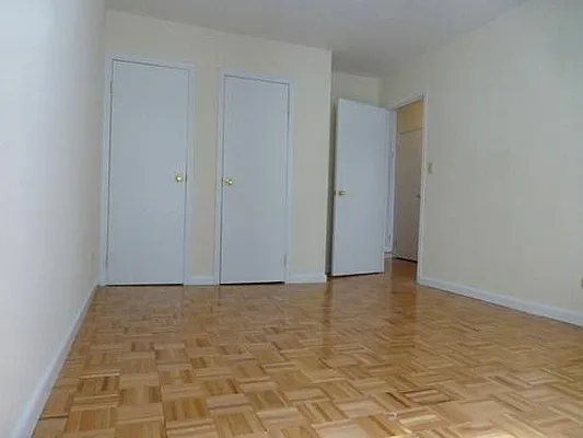 Rented by Keller Williams NYC | media 14