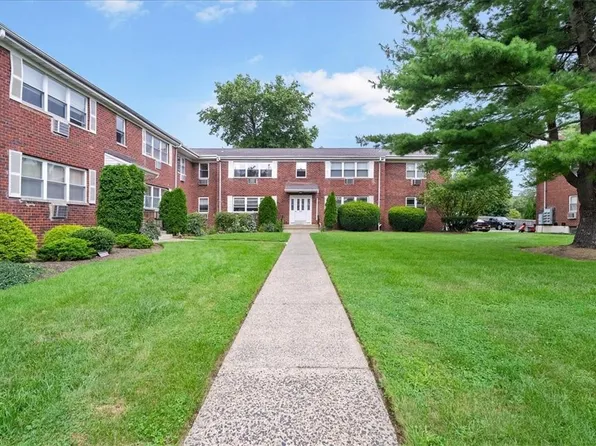 239 N Middletown Road #E, Pearl River, NY 10965