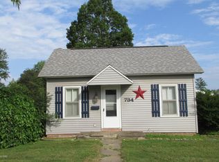 734 Kent St, Portland, MI 48875