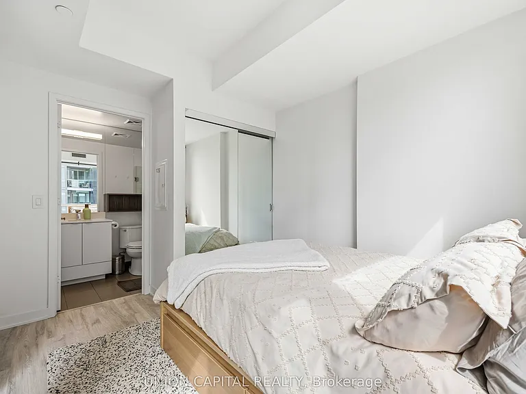 121 Lower Sherbourne St #647 — Photo 15