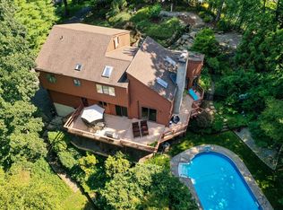 22 Anne Chambers Ln, Katonah, NY 10536