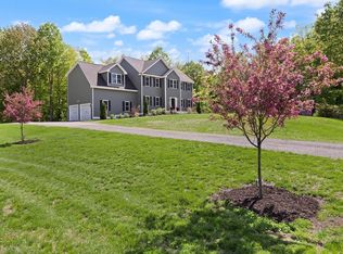 36 Gilchrest St, Lunenburg, MA 01462