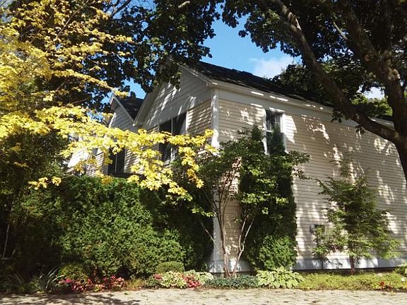 2nd image of 1407 Church St #101
