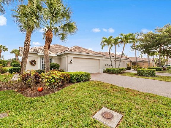 3rd image of 10035 Colonial Country Club BLVD