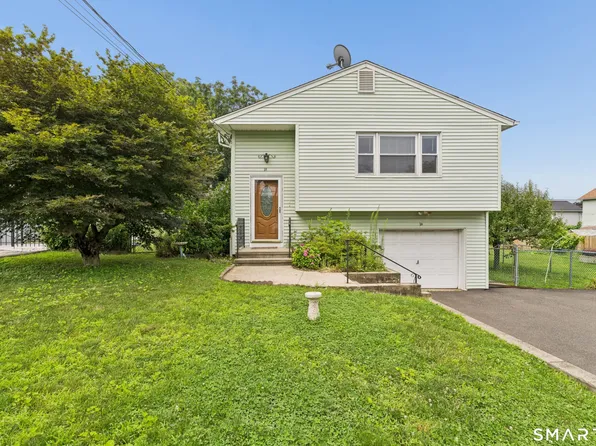10 Purcell Drive, Danbury, CT 06810