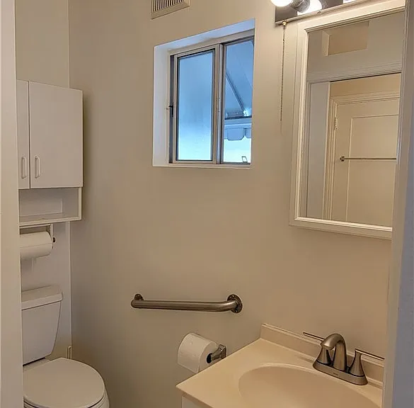 567 South St — Photo 10