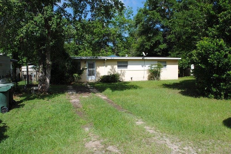 1st image of 15 Cloverland Ct
