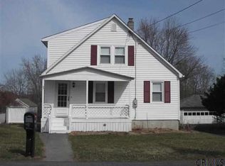 37 Lansing Rd N, Schenectady, NY 12304