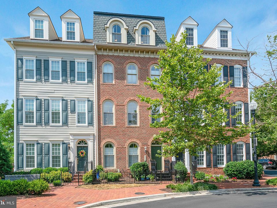 1st image of 1714 Potomac Greens Dr