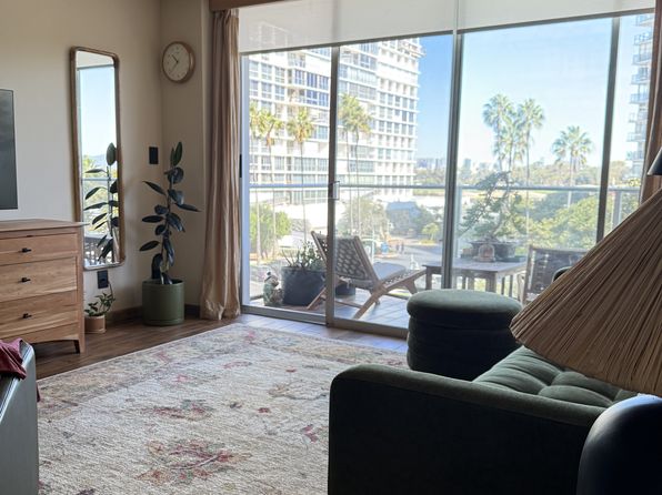 1830 Avenida Del Mundo Unit 403